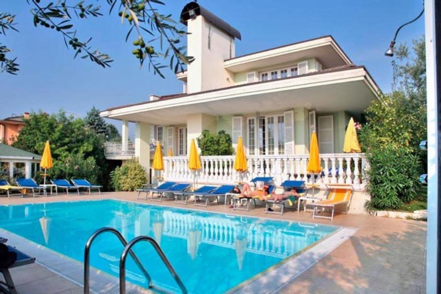 Hotel Gardenia & Villa Charme Adults Friendly 4Star Service 바르돌리노 외부 사진