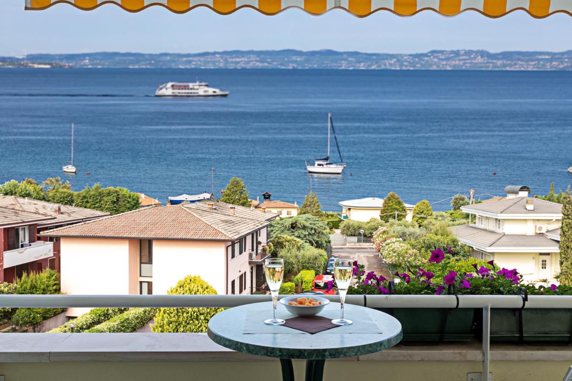 Hotel Gardenia & Villa Charme Adults Friendly 4Star Service 바르돌리노 외부 사진