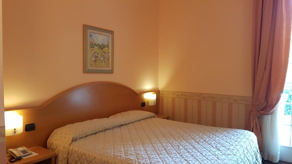 Hotel Gardenia & Villa Charme Adults Friendly 4Star Service 바르돌리노 외부 사진