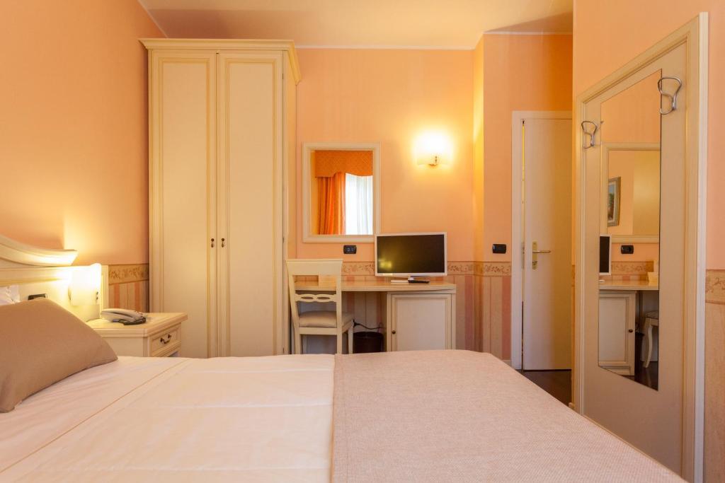 Hotel Gardenia & Villa Charme Adults Friendly 4Star Service 바르돌리노 객실 사진