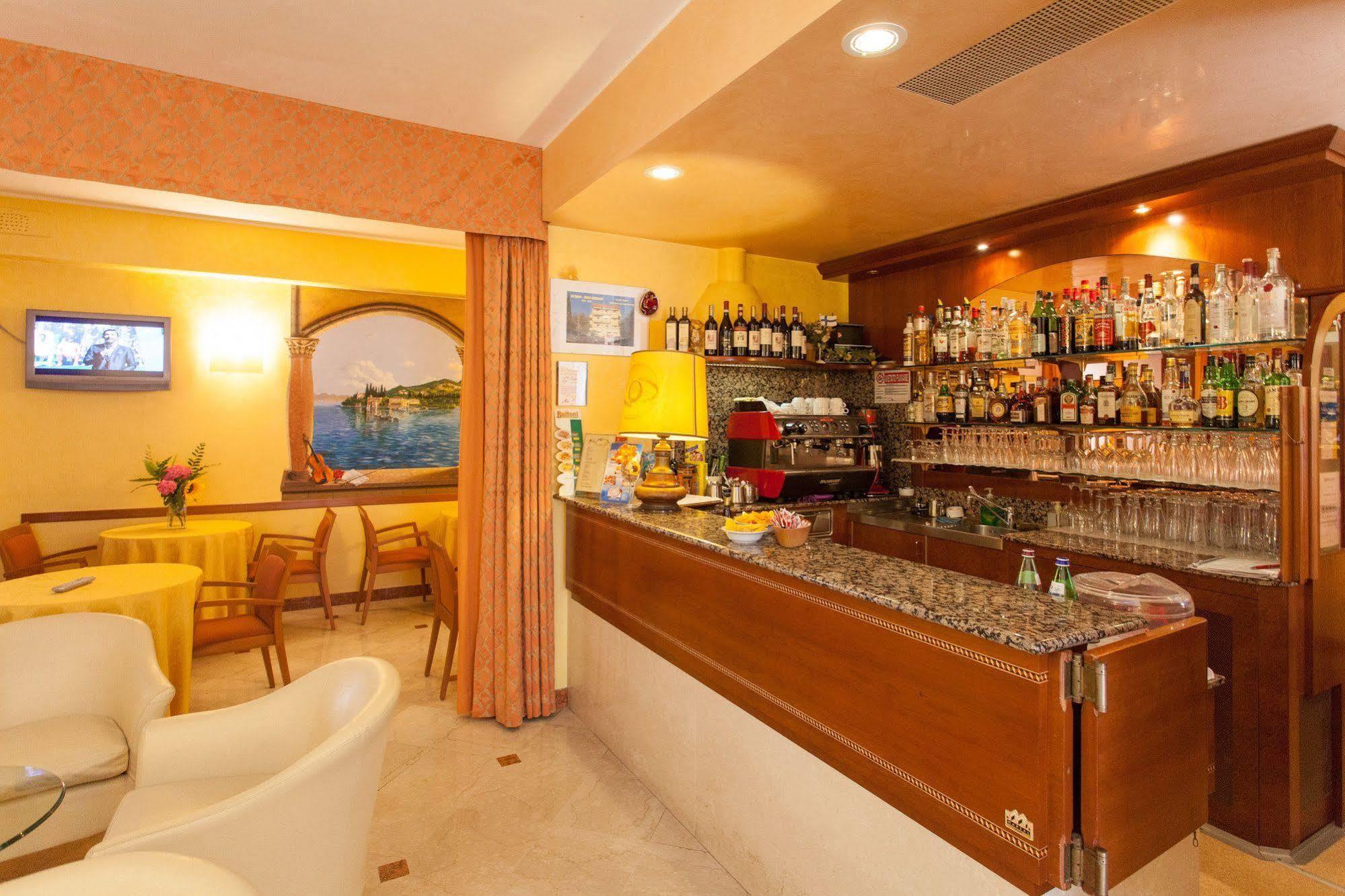 Hotel Gardenia & Villa Charme Adults Friendly 4Star Service 바르돌리노 외부 사진